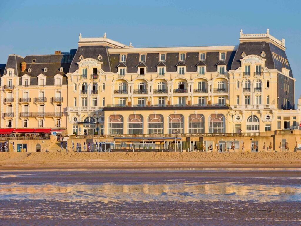 Le Grand Hotel de Cabourg - MGallery Hotel Collection à Cabourg