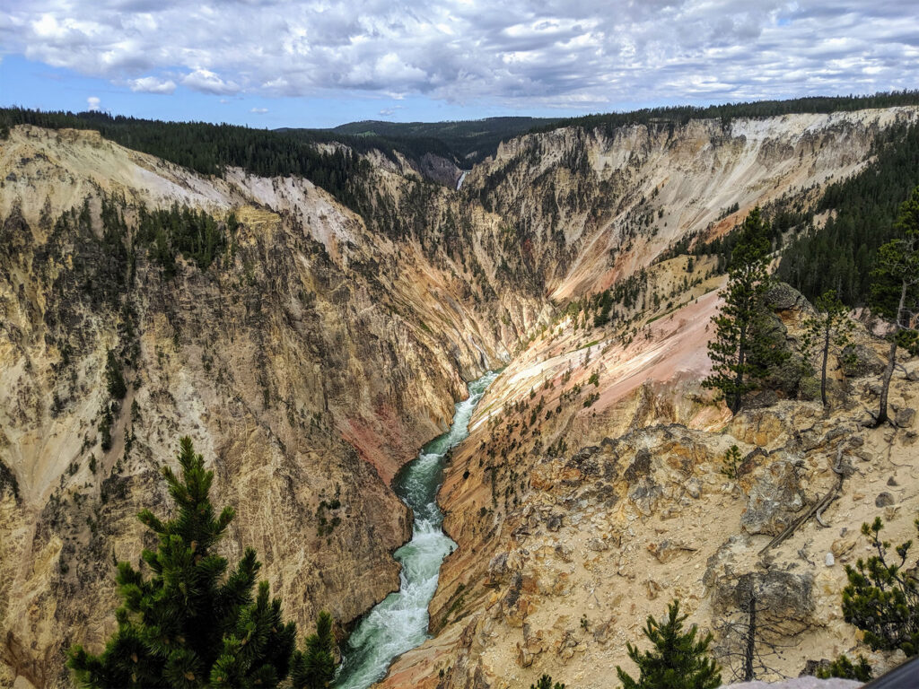 Explorez Yellowstone